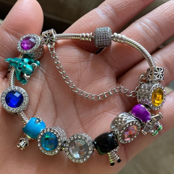 NIB NEW Pandora Pave Clasp Bracelet w/ Colorful Disney Theme Charms - Picture 12 of 13